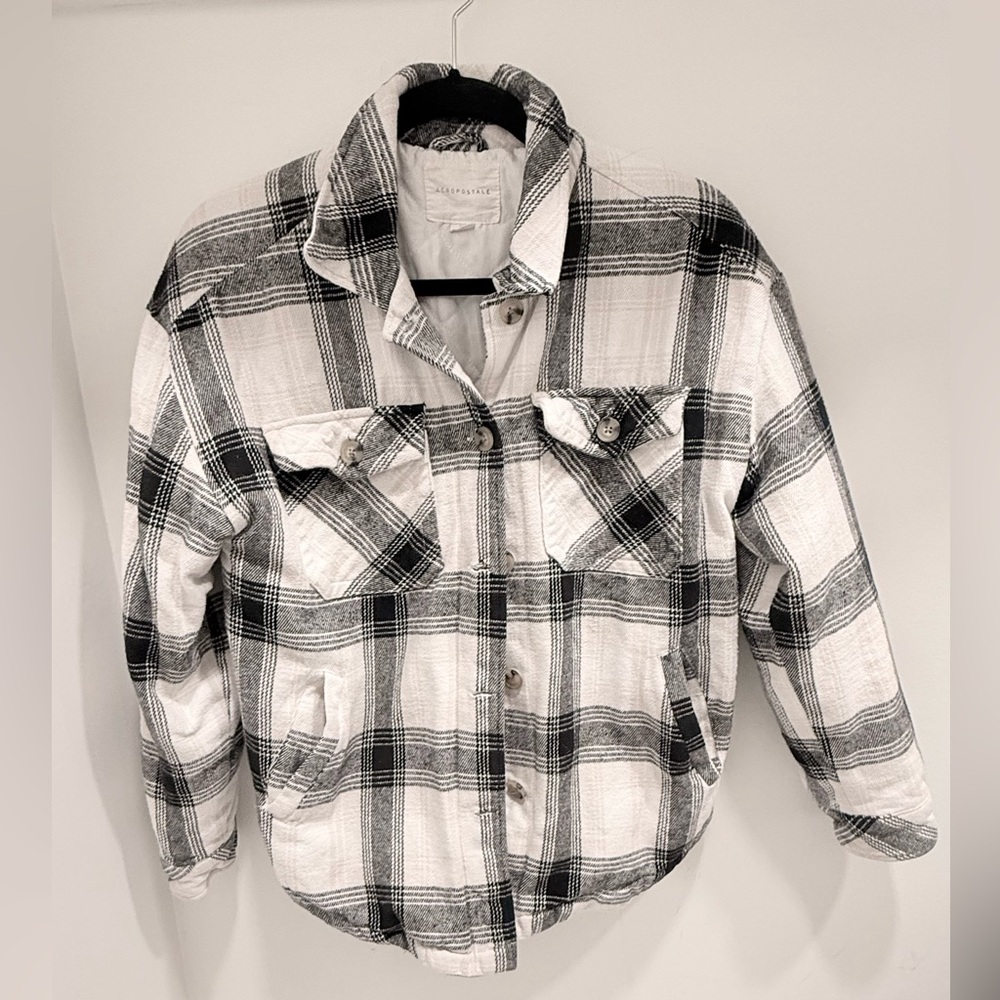 Aeropostale Black and White Plaid Thick Jacket